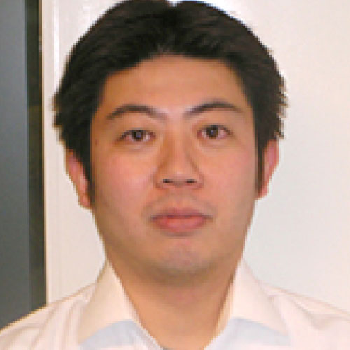 歯科医師 新庄 雄